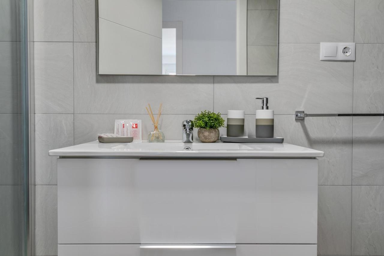 Luxury Apartment City Center لقنت المظهر الخارجي الصورة